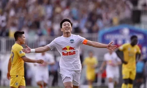 "Xuân Trường đá tốt, nhưng chưa phải là trụ cột ở HAGL"