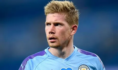 Xuất sắc là thế, De Bruyne vẫn nhận thua 1 người