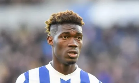 Yves Bissouma có gì hơn các tiền vệ Tottenham?