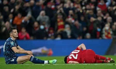 Mourinho sẵn sàng tận dụng sai lầm của Arsenal ở phiên chợ Hè