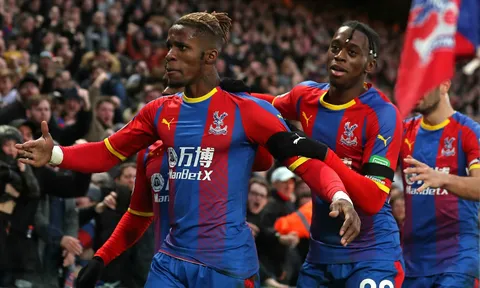 Wilfried Zaha lên tiếng, Arsenal và Chelsea liền chuyển hướng