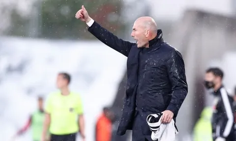 Zidane được khuyên đổi Vinicius lấy "bom tấn" 180 triệu euro