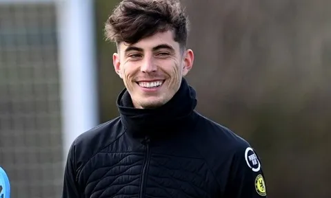 Rudiger bị xâu kim 2 lần, Ziyech ôm đầu quỳ gối, Jorginho lăn lộn cười