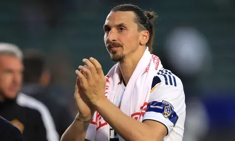 Sếp Milan: 'Không có cuộc đàm phán nào với Zlatan cả'
