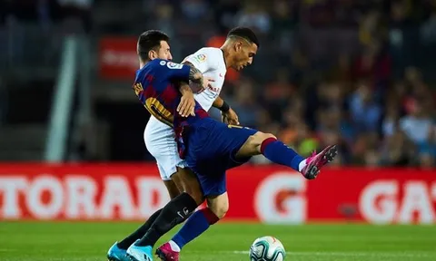 Nhìn những hình ảnh này, Griezmann nên bắt đầu lo sợ về tương lai ở Barca