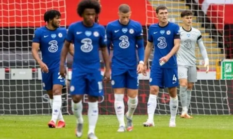 Jimmy Floyd Hasselbaink chỉ ra điểm yếu lớn nhất của Chelsea hiện tại