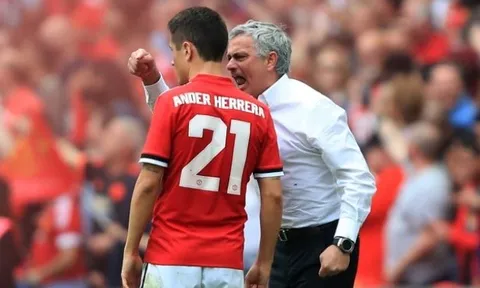 "Ở Man Utd, Mourinho là một quái thú"