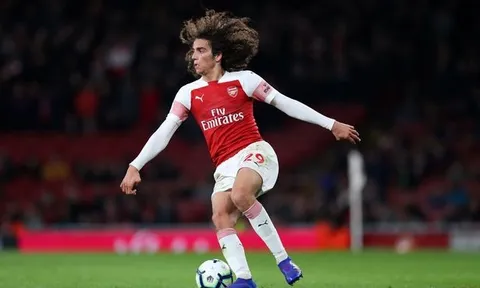 "Cậu ấy có tiềm năng để trở thành huyền thoại Arsenal"
