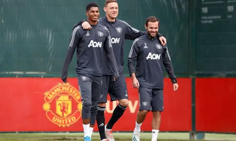 Đấu FC Astana, Solskjaer triệu tập Garner cùng cái tên lạ hoắc