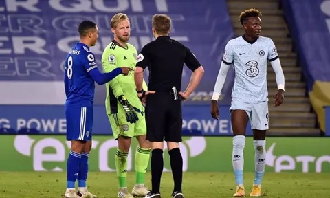 Thua trận, Gary Lineker xát muối vào tim các CĐV Chelsea