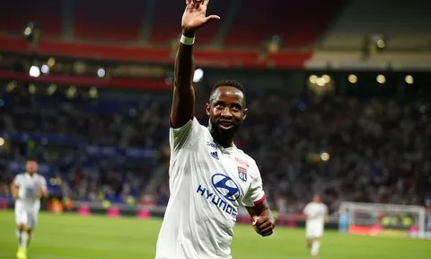 Một công một thủ, 90 triệu bảng được Ed Woodward duyệt chi