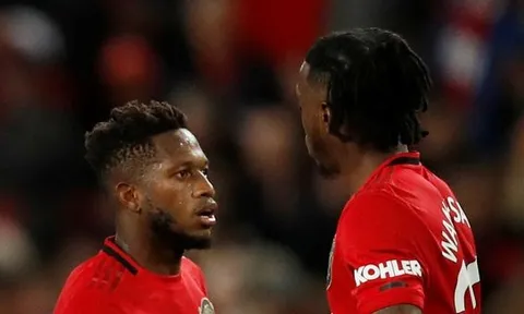 CHOÁNG! 'Bom tấn' Man Utd bị dắt mũi nhiều nhất Châu Âu