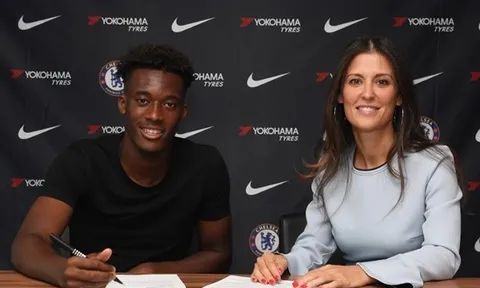 CHÍNH THỨC: "Thần đồng nước Anh" gia hạn, hưởng mức lương điên rồ tại Chelsea