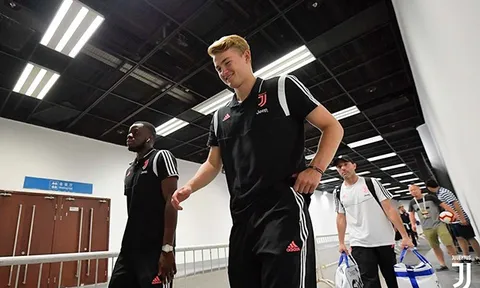 Đóng cửa luyện công, Juventus chờ đại chiến với 'người cũ'