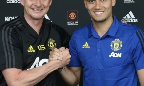 Trước LASK, Man Utd đã xuất hiện một "con quái vật"