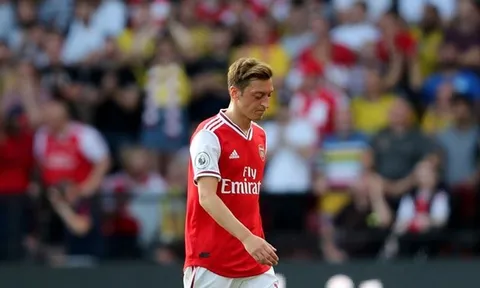 "Arsenal để mất bóng quá dễ dàng, chỉ cậu ấy là ngoại lệ"