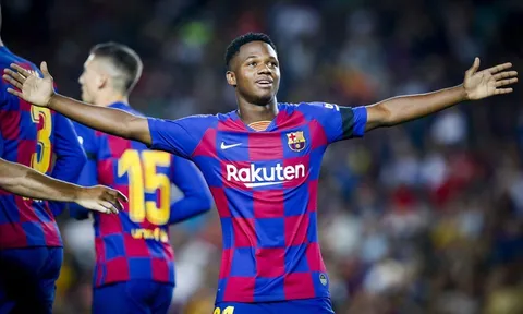 Đối đầu Dortmund, kỷ lục đang chờ đợi “thần đồng” 16 tuổi của Barca