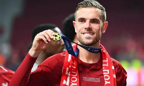 Nhà vô địch Champions League nhận vinh dự lớn từ quê nhà