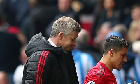 HLV Solskjaer lên tiếng, đã rõ tương lai Alexis Sanchez