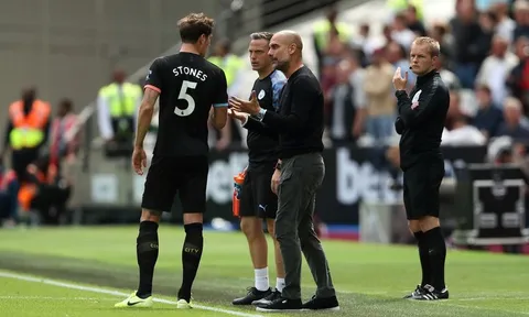 "Man City phải trả giá khi không mua Maguire"