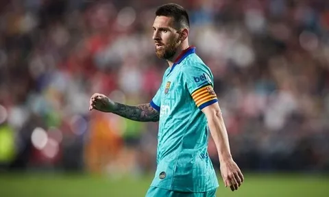 Thua thảm, fan Barca bực tức: "Gã này đã biến Barca thành rác rưởi!"