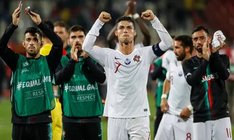 Ronaldo ghi bàn, Bồ Đào Nha có chiến thắng đầu tiên ở vòng loại