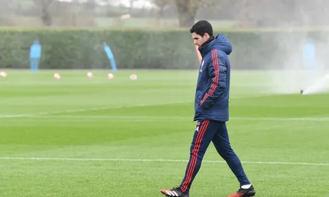 "Joao Felix không giống Cris Ronaldo. Cậu ấy sẽ còn xuất sắc hơn"