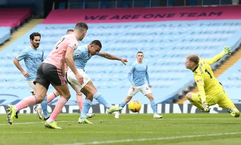 10 điều rút ra ở vòng 21 Premier League: "Bùa hộ mệnh" & Sai lầm của Arsenal