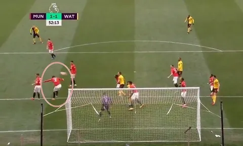 10 hình ảnh thú vị trận MU 3-0 Watford: Sau tất cả, Mourinho 'vẫn đúng'