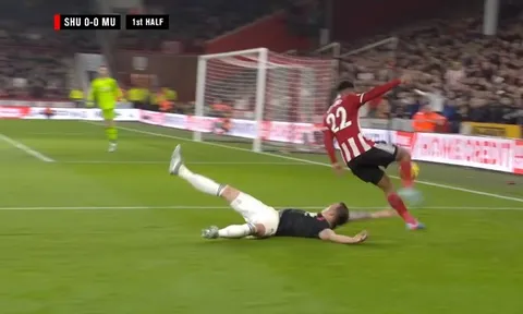 10 khoảnh khắc thất bại tại Premier League: Dấu chấm hết cho J4; Thảm họa De Gea!