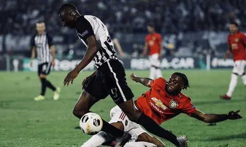 10 thống kê 'đỉnh' nhất năm 2020: Wan-Bissaka góp mặt; Messi quá 'bá'