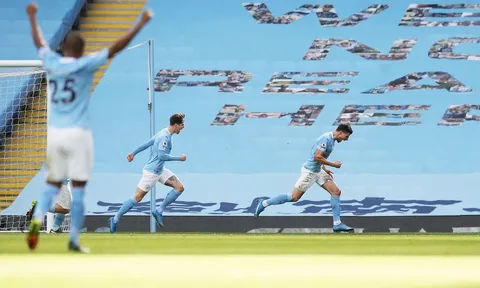 10 thống kê Man City 2-1 West Ham: Ngả mũ trước Pep Guardiola!