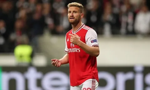 "Đập vào mặt tôi điều đó rồi cầu thủ Arsenal đó muốn sao cũng được"