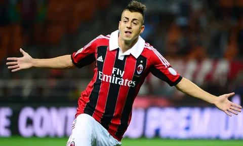 11 cầu thủ chuyển từ AC Milan đến Genoa và ngược lại: Quá nhiều "sát thủ"