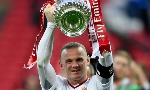 11 đội trưởng của Man Utd trong kỷ nguyên Premier League: Rooney, Carrick và ai nữa?