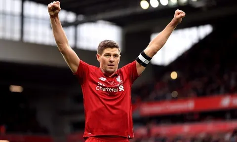 Steven Gerrard làm điều ý nghĩa giữa đại dịch COVID-19