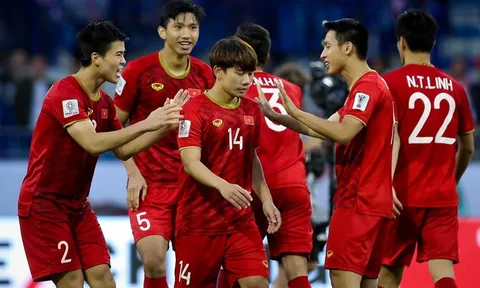 BLV Quang Tùng: "ĐT Việt Nam phải tránh vết xe đổ của lứa U23"