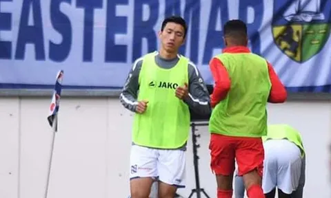 Đoàn Văn Hậu ngồi dự bị trận thứ 19, SC Heerenveen đứt mạch trận bết bát