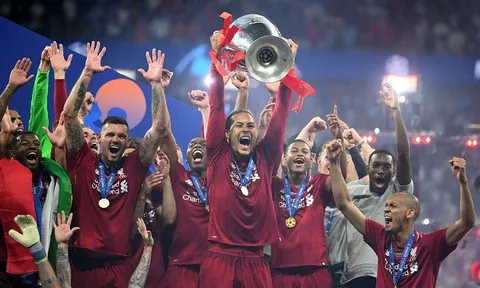 Liverpool chuẩn bị trao hợp đồng khủng cho bệnh binh, vượt lương Salah