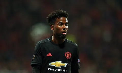 Man Utd trao lương khủng, ngăn Gomes tới Chelsea