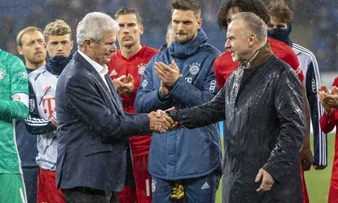 Bị phản đối mạnh mẽ, Dietmar Hopp gọi fan Bayern là lũ ngốc