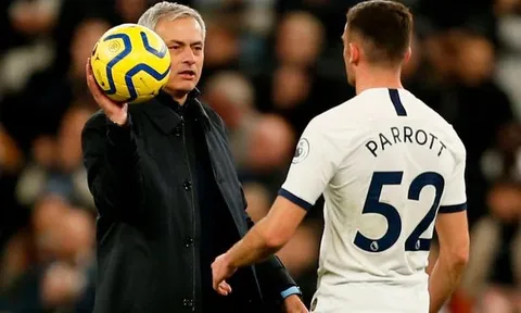 'Mourinho quá bảo thủ, lẽ ra phải cho cậu ấy đá chính trận gặp Norwich'