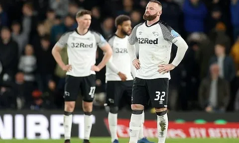 Thua Man Utd, Rooney chỉ thẳng cái tên khiến mình "phật lòng"
