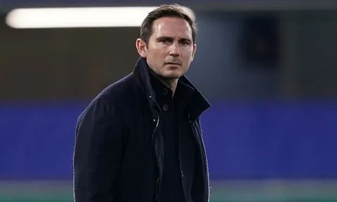 Frank Lampard nói gì trước nguy cơ bị Chelsea sa thải?