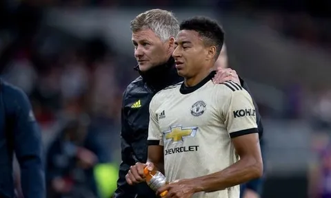Man Utd 1 lúc tống khứ 6 cái tên khác, bất ngờ lớn với Lingard