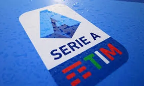 Serie A bị tạm hoãn, CĐV hóm hỉnh chỉ ra nguyên nhân vấn đề