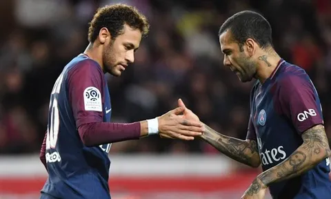 Alves lên tiếng, tiết lộ điểm chung lớn nhất của Ronaldo, Messi và Neymar