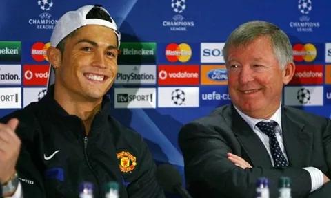 "Tôi chưa bao giờ thấy Sir Alex hét vào mặt Ronaldo"