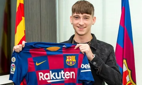 Chơi chiêu "xù tiền", Barca khó lòng ra mắt "niềm tự hào nước Anh"