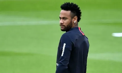 Giám đốc PSG chốt thời gian bán Neymar, dấu chấm hết thật sự dành cho Barca?